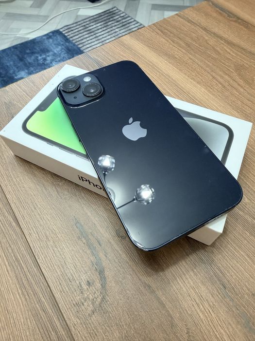 Продам Iphone 14