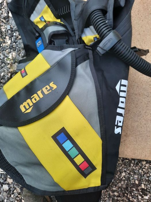 Продавам водолазна жилетка за гмуркане Mares