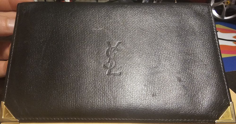 Portofel original piele carnet de cecuri ysl yvessaintlaurent