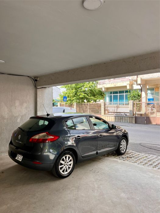 RENAULT Megane 2011 — imagine 5