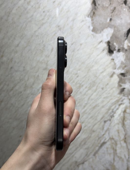 model: Iphone 16 pro