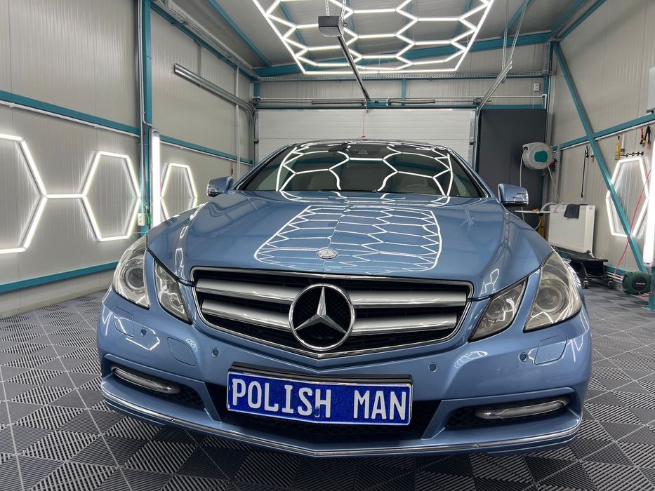 Vand  E coupe masina personala