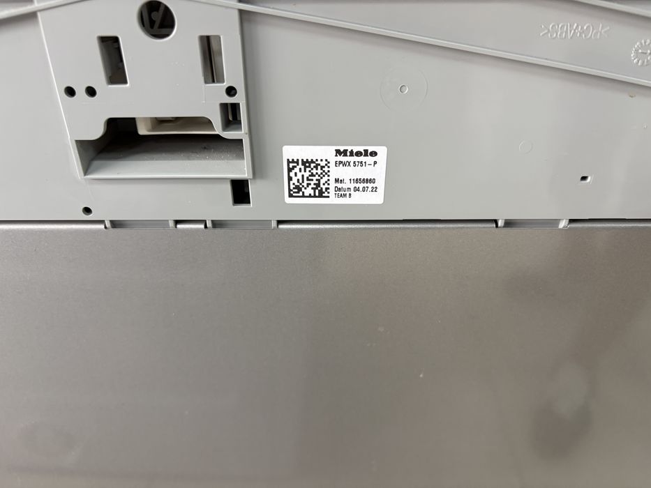 Miele G 5077 scVi XXL миялна за пълно вграждане AutoOpen/24 мес гаранция