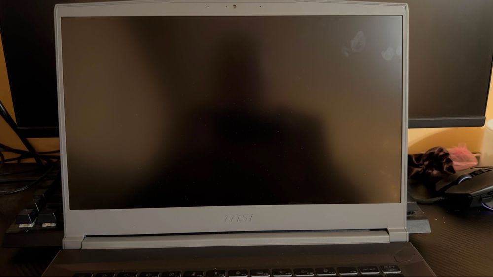Лаптоп MSI Thin A15 B7VF