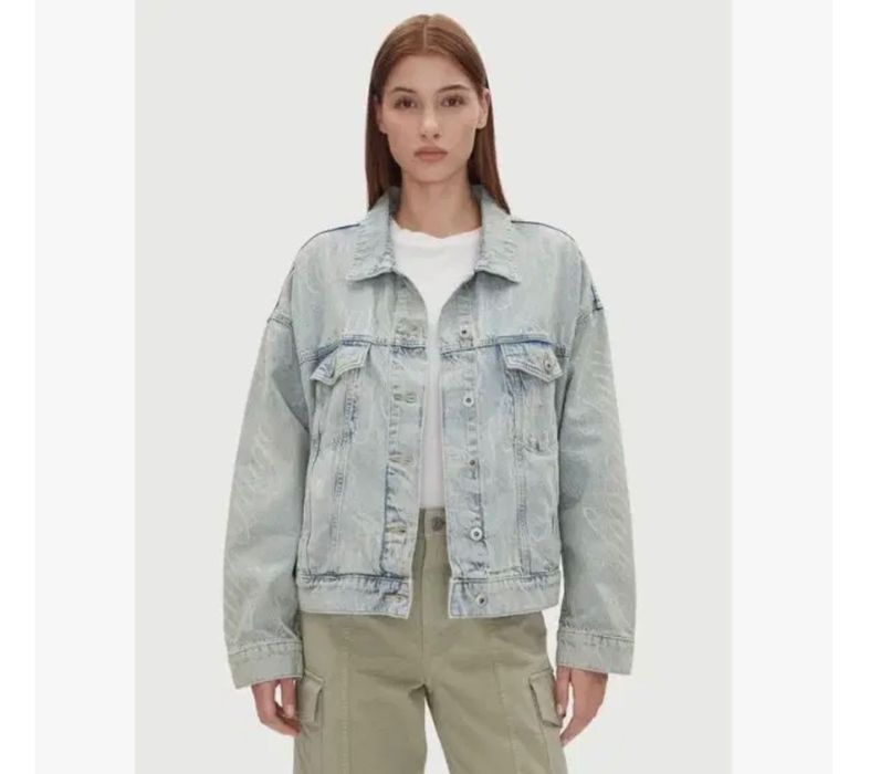 Zara Дънково яке  PULL&BEAR