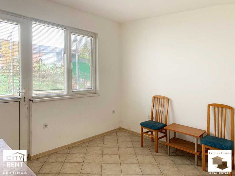 Дава се под наем Офис в Велико Търново, Център - 80 кв.м за 770 € - Снимка #3