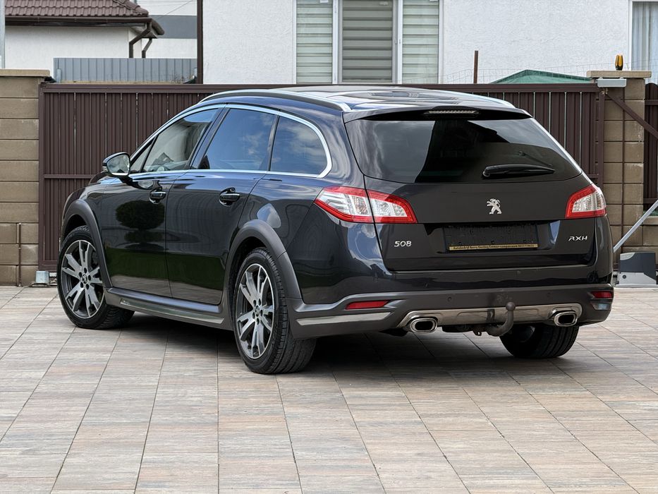 Peugeot 508 RXH/Hybrid 200hp