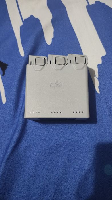 Vând Dronă DJI mini 4 pro , nou nouță