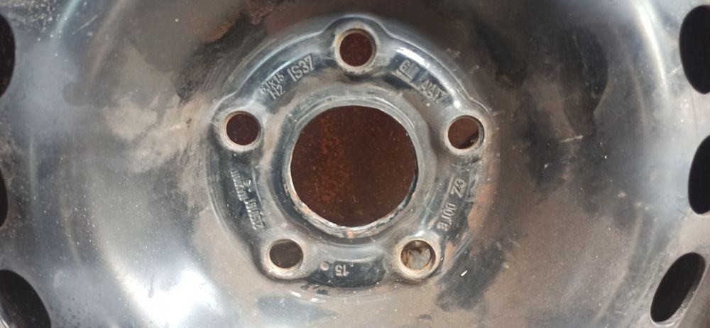 Джанти с Гуми 15-ки за Опел Астра К