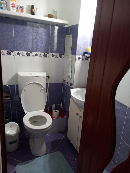 Închiriere Apartament 3 camere (sau vânzare) 330€ lângă Liceul Unirea