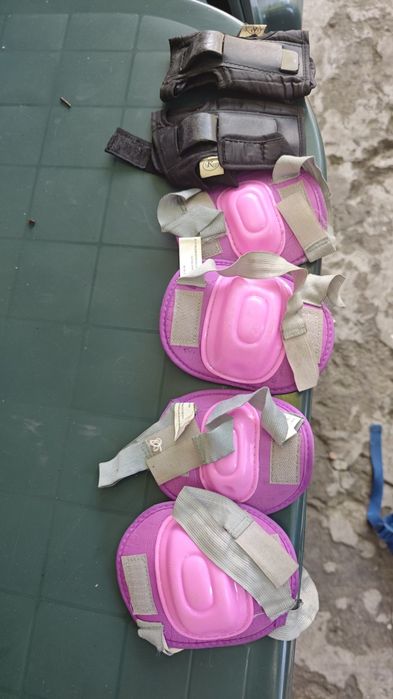 Vând role / patine