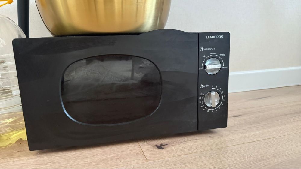 Микроволновка leadbros