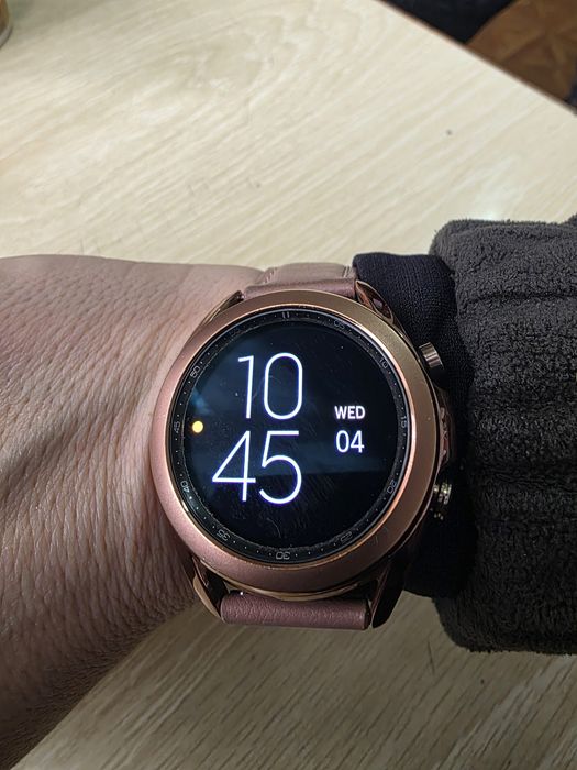 Смарт часовник samsung