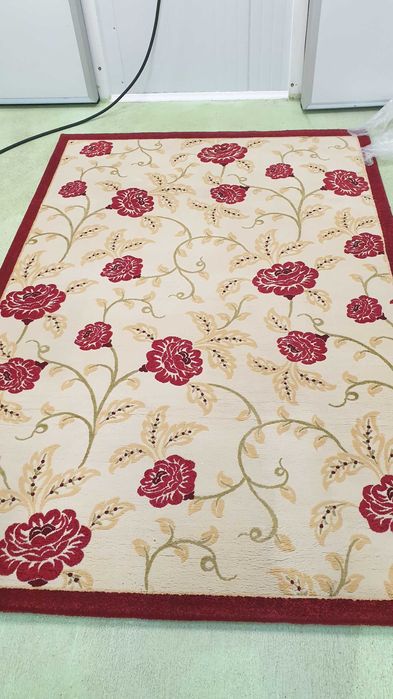 Килим         2.80  дълъг    2    метра  широк