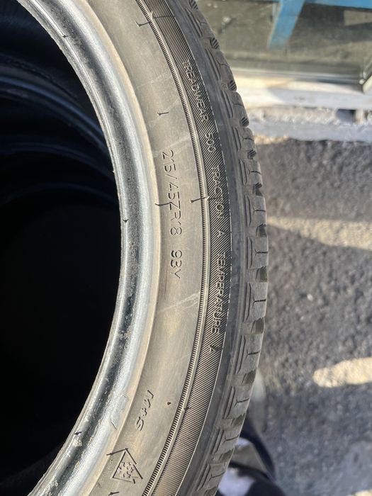 HANKOOK 215/45r18