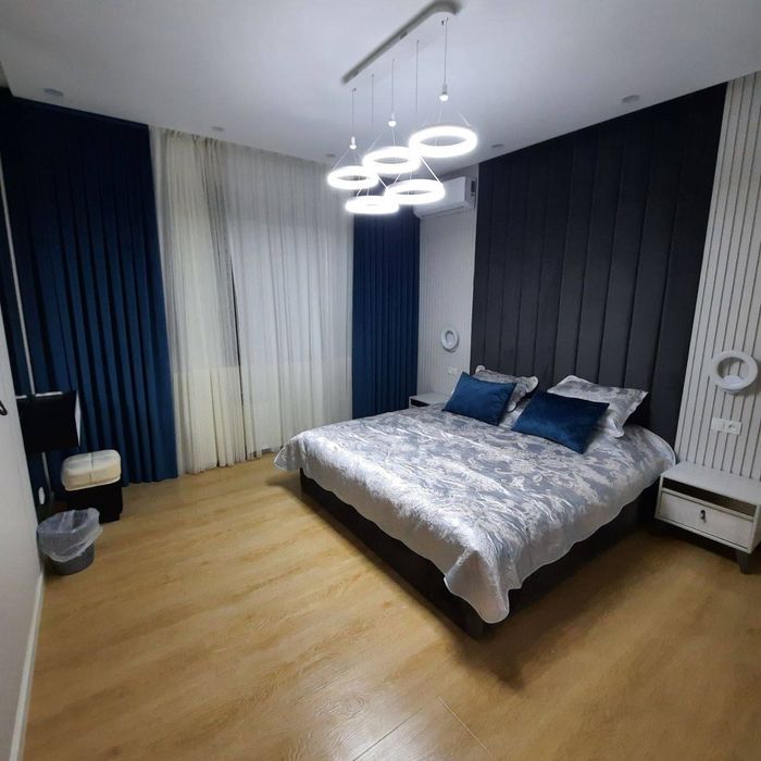 Продается 4х ком квартира в новостройке, ор-р: метро Ойбек, 130м²