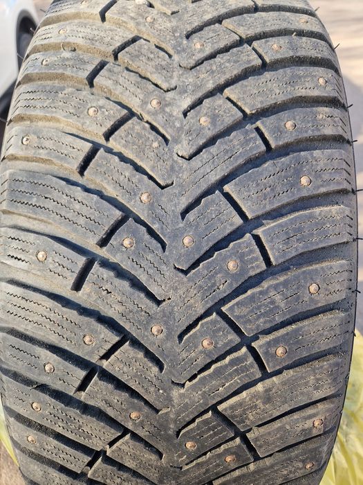 Продам шины 275-55r20