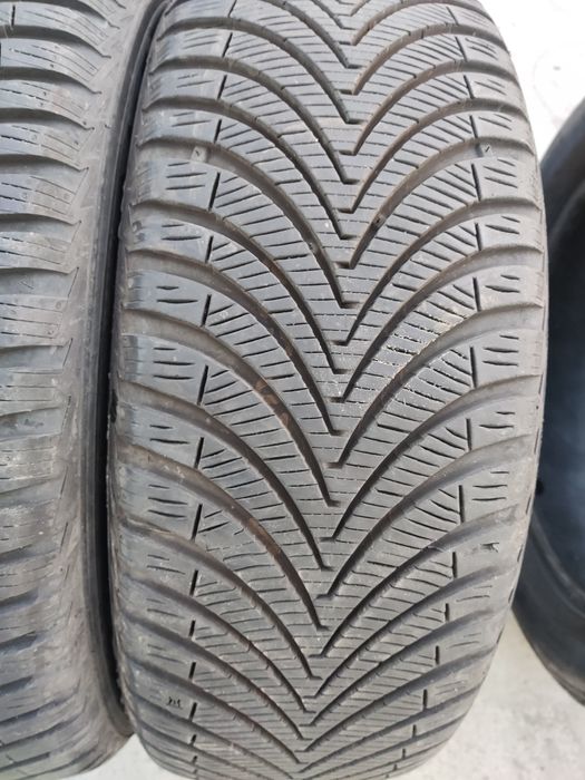 205/55/17 KUMHO 4season