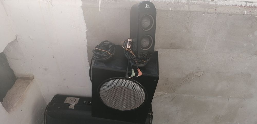 Буфер и тонколона от комплект Logitech X-530