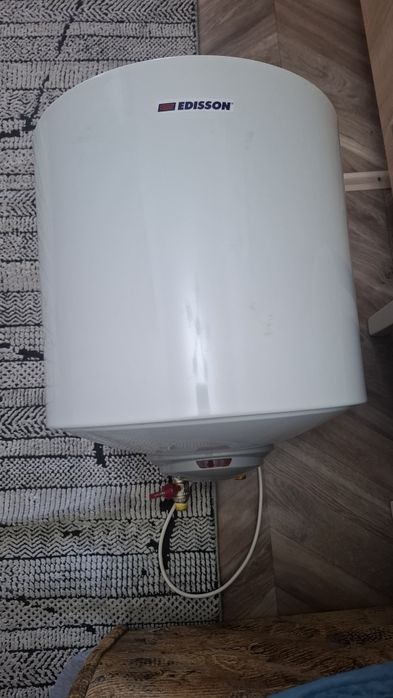 Продам срочно бойлер !