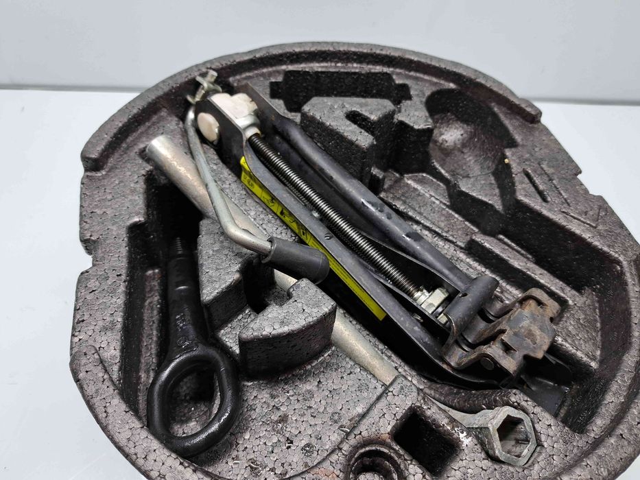 Set cric si cheie Skoda Superb II Combi (3T5) [Fabr 2009-2015] OEM