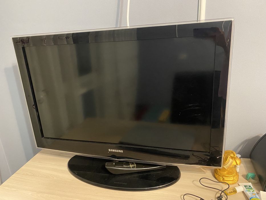 Samsung телевизор