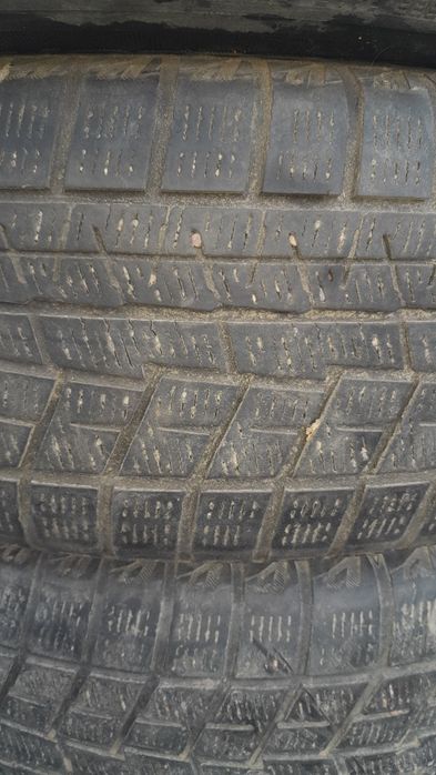 Продам шины в количестве 6 штук