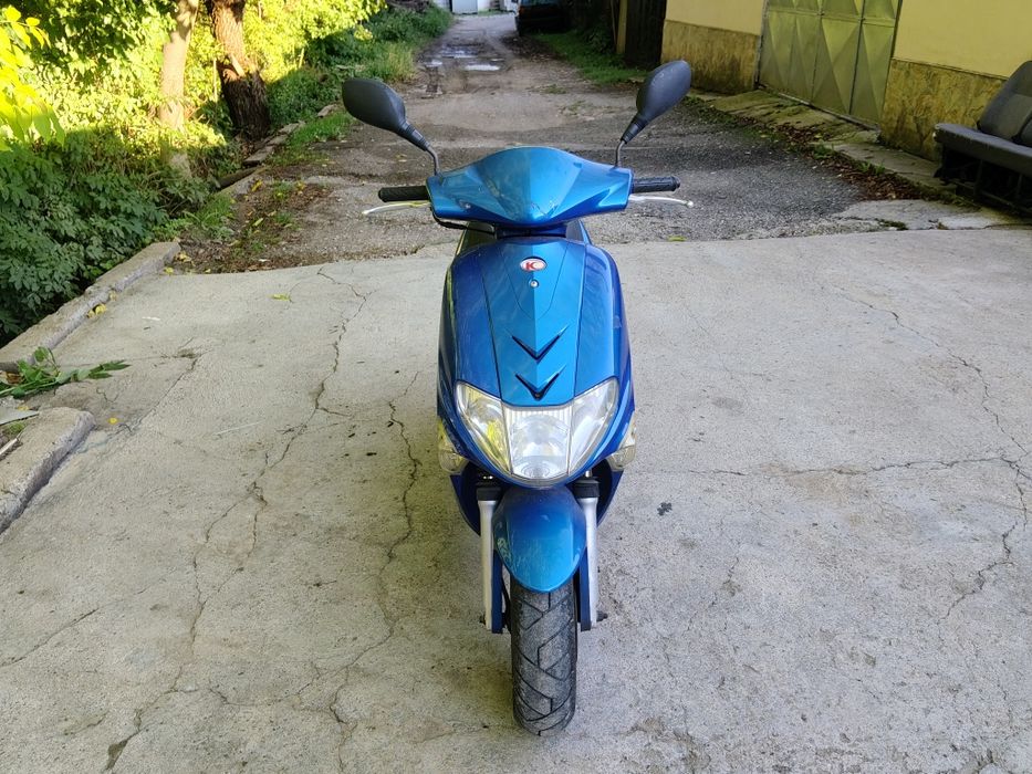Kymco скутер много добро състояние