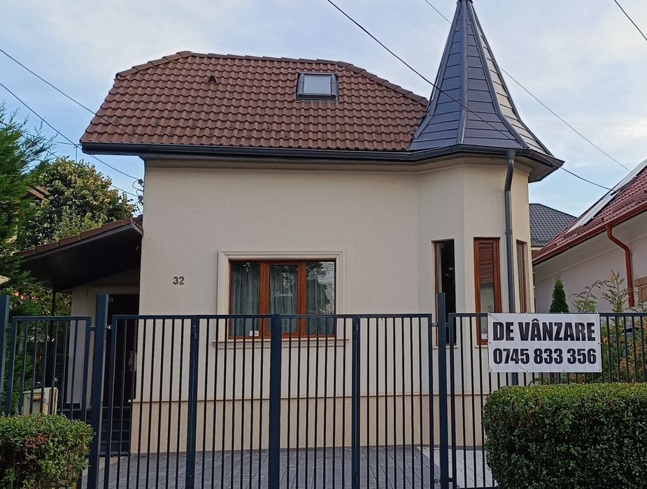 Proprietar vând casă individuală