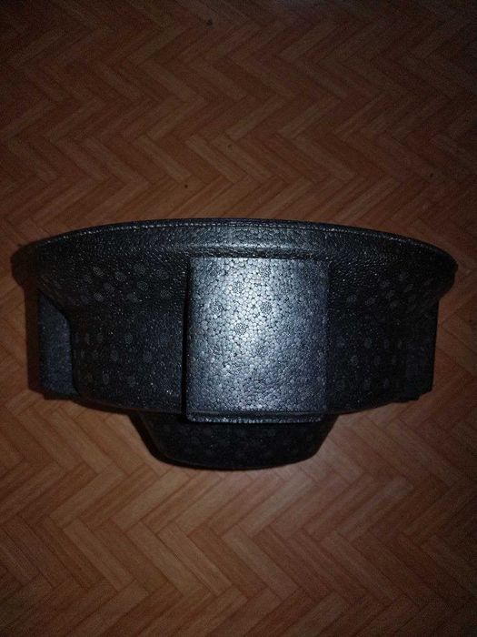 Стиропор над резервна гума 16'' Toyota Avensis II