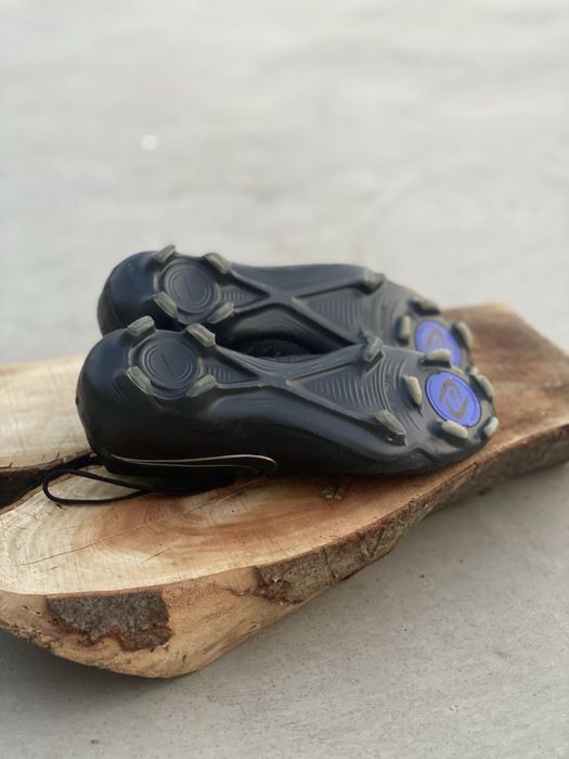 Бутонки Nike-37,5