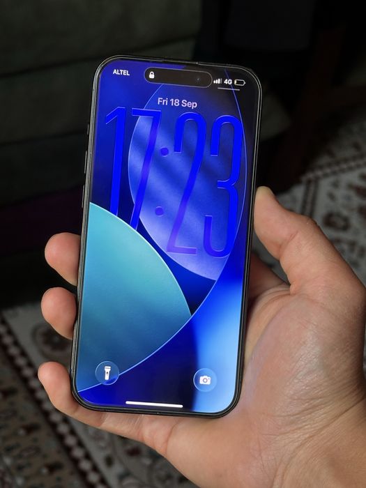 iPhone 15 Pro 256gb LLA