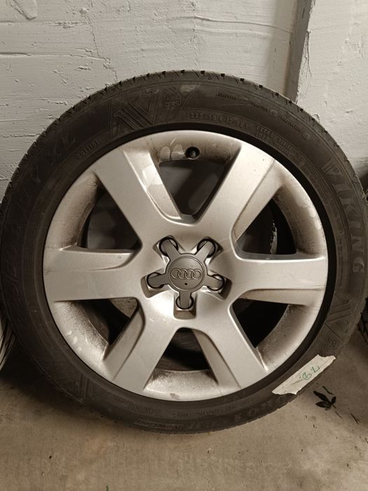 Оригинални алуминиеви джанти за Ауди А4 17 цола.