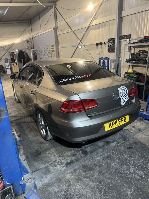 Dezmembrez/Dezmembrari Vw Passat B7 1.6 CAY cutie MYP