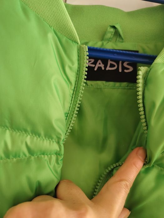 Дамско късо яке Radis