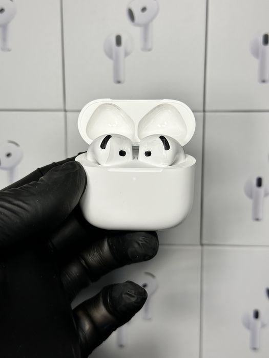 AirPods 4 • Sigilate