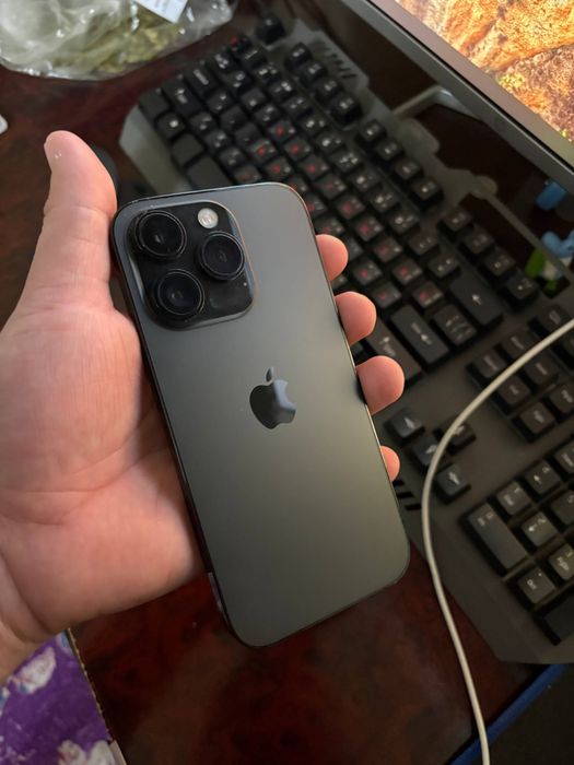Iphone 14 Pro.     Ideal