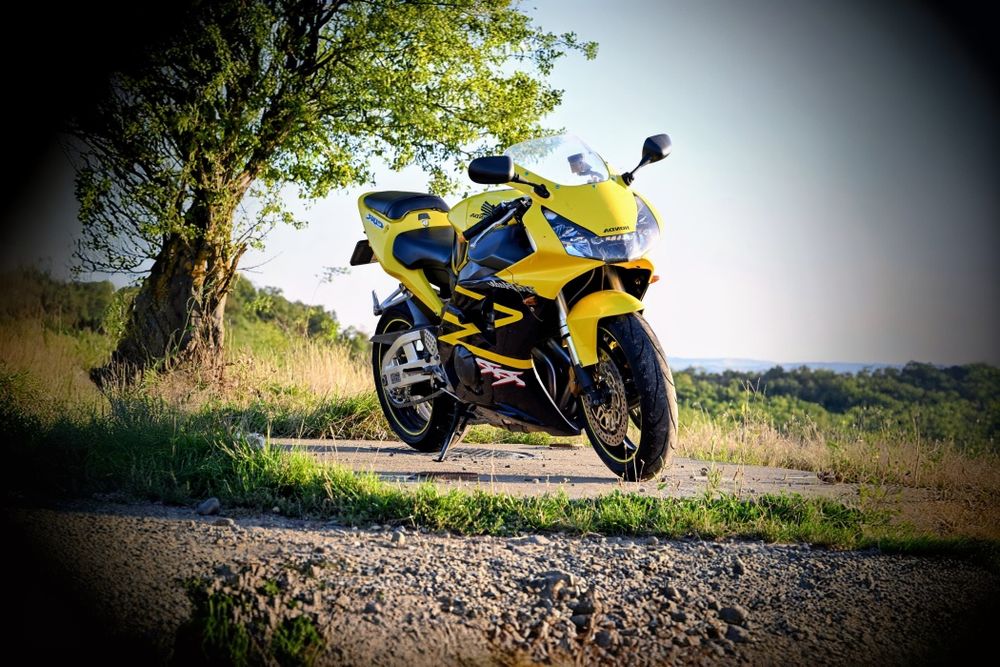 Honda CBR 954RR FireBlade