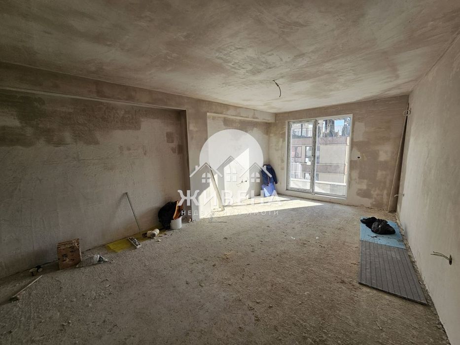 Продава се Тристаен апартамент в Варна, Погреби - 98 кв.м за 1898 €/кв.м - Снимка #1