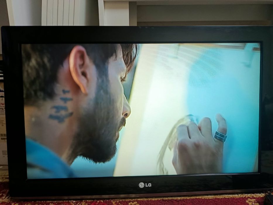 Б/у Телевизор LG сатылады