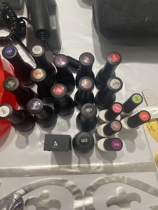 Продам стартовый набор для маникюра