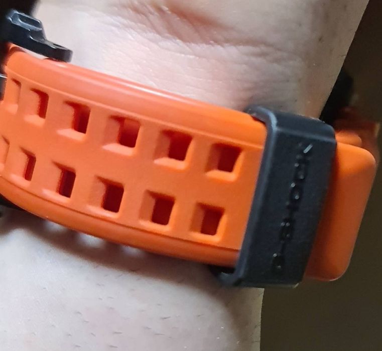 G-Shock GR-B200 1AER