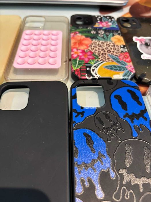 Калъфи за Iphone 12 и Iphone 12 Pro