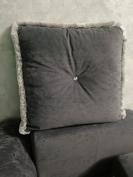 Подушки в отличном состоянии