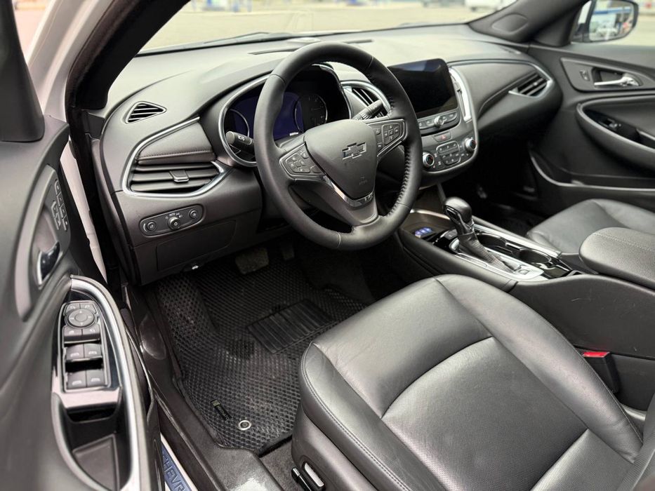 Malibu Premier 2021 год