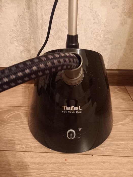 Паровой утюг Tefal