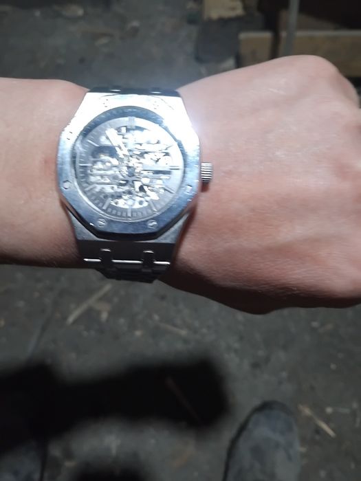 Часы механические