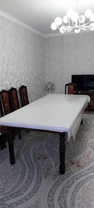 Стол и стулья комплект