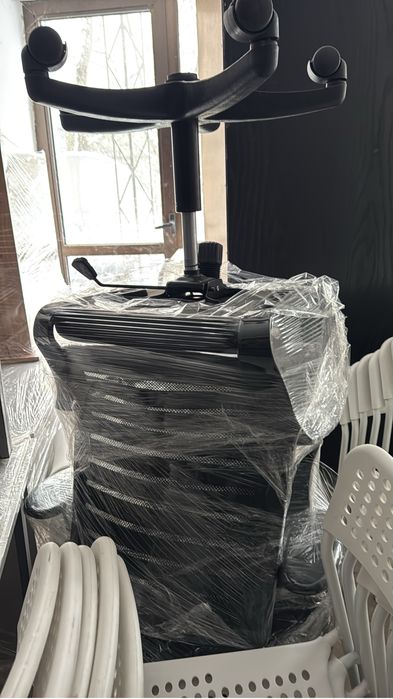 Продам парты со стульями