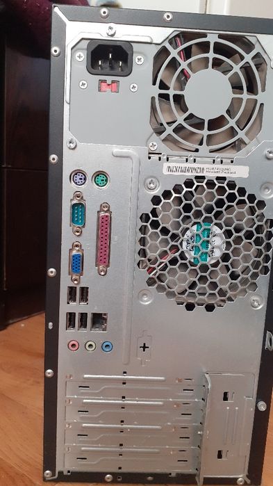Продаётся  компьютер  HP Compag